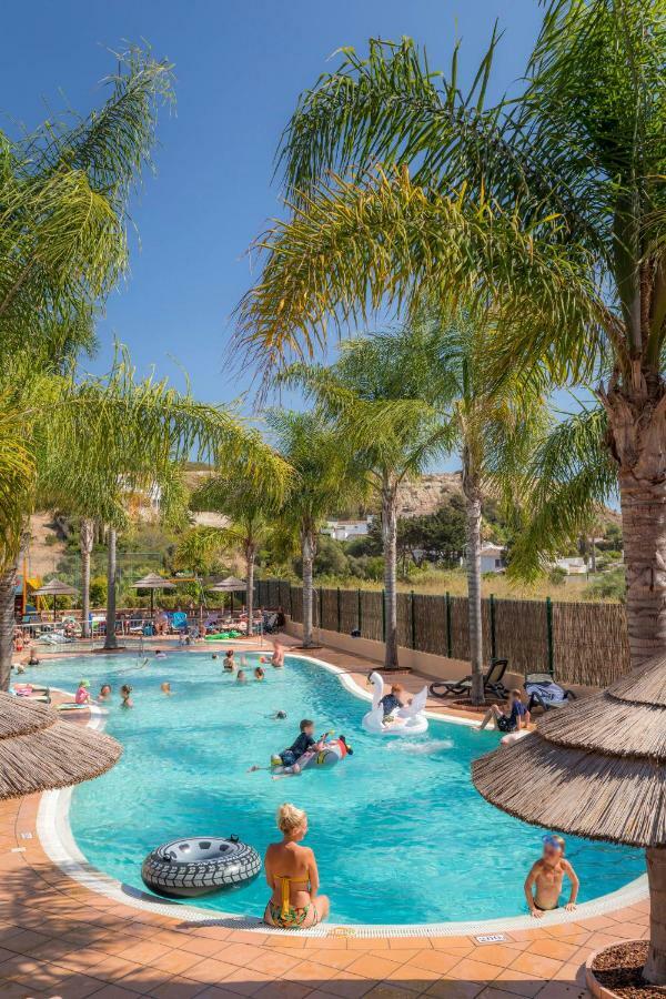 Luz Casas- Bayluz Apart,Pool,Beach, Tennis, Wifi,Aircon Buitenkant foto